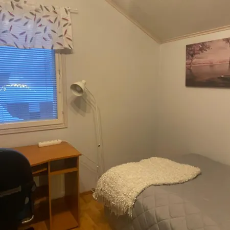 Privatunterkunft Sweet Home- Upstairs Near Skicenter Ounasvaara And Golf Course *