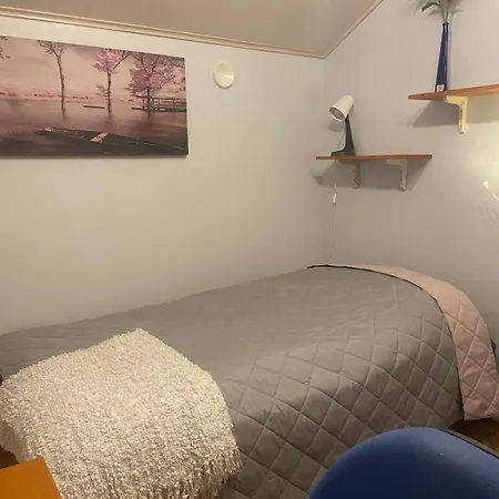 Privatunterkunft Sweet Home- Upstairs Near Skicenter Ounasvaara And Golf Course